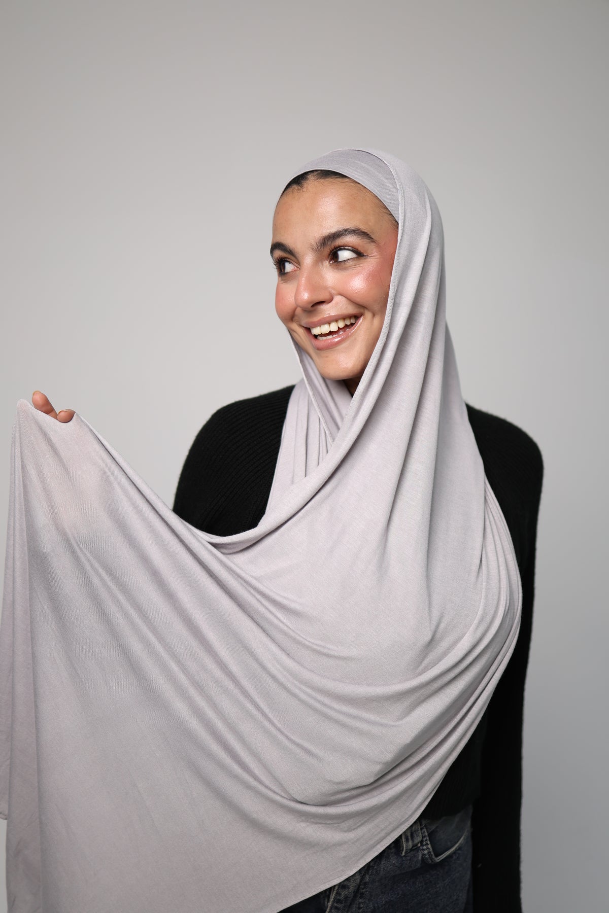 Kuwaiti Cotton Lycra With Bandana