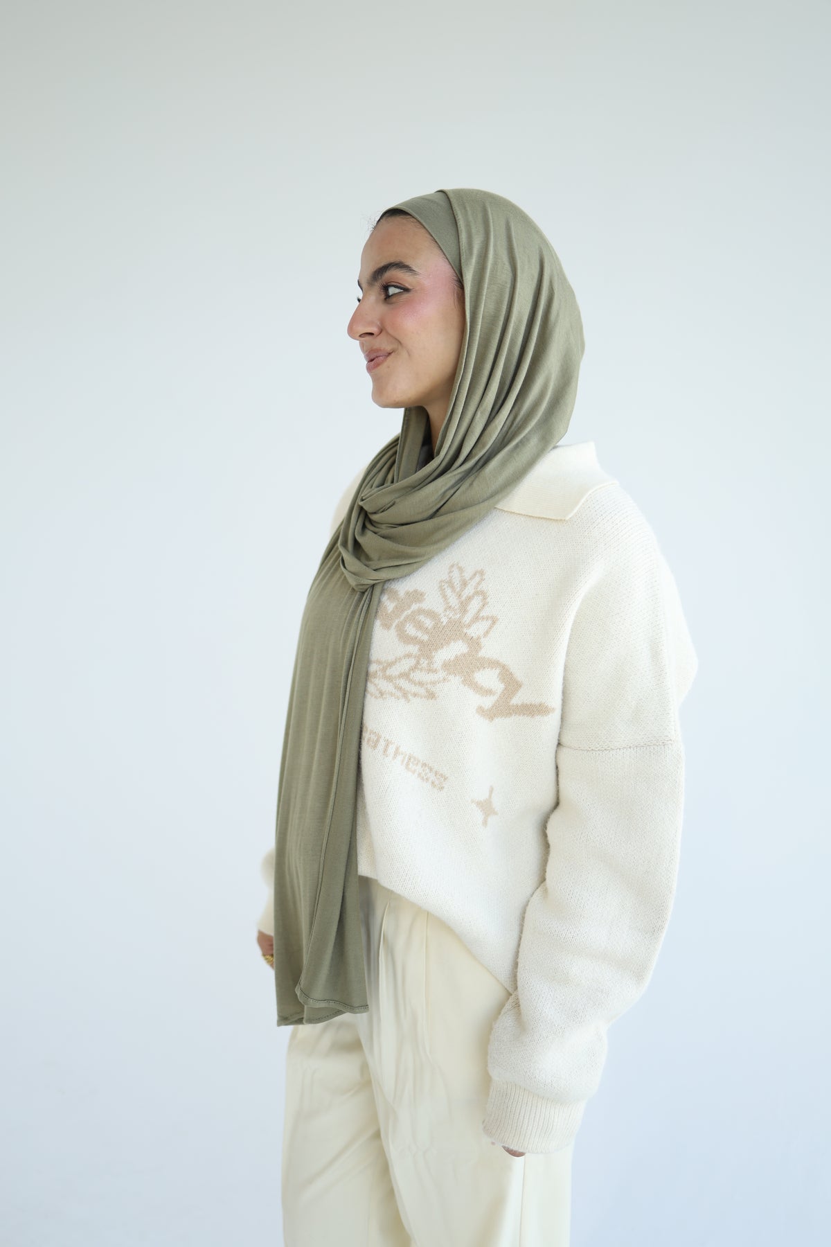 Kuwaiti Cotton Lycra With Bandana